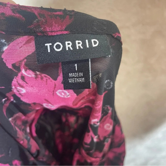 Torrid Chiffon Clip Dot Button-Front Blouse Plus Size 1x business casual - Picture 10 of 11
